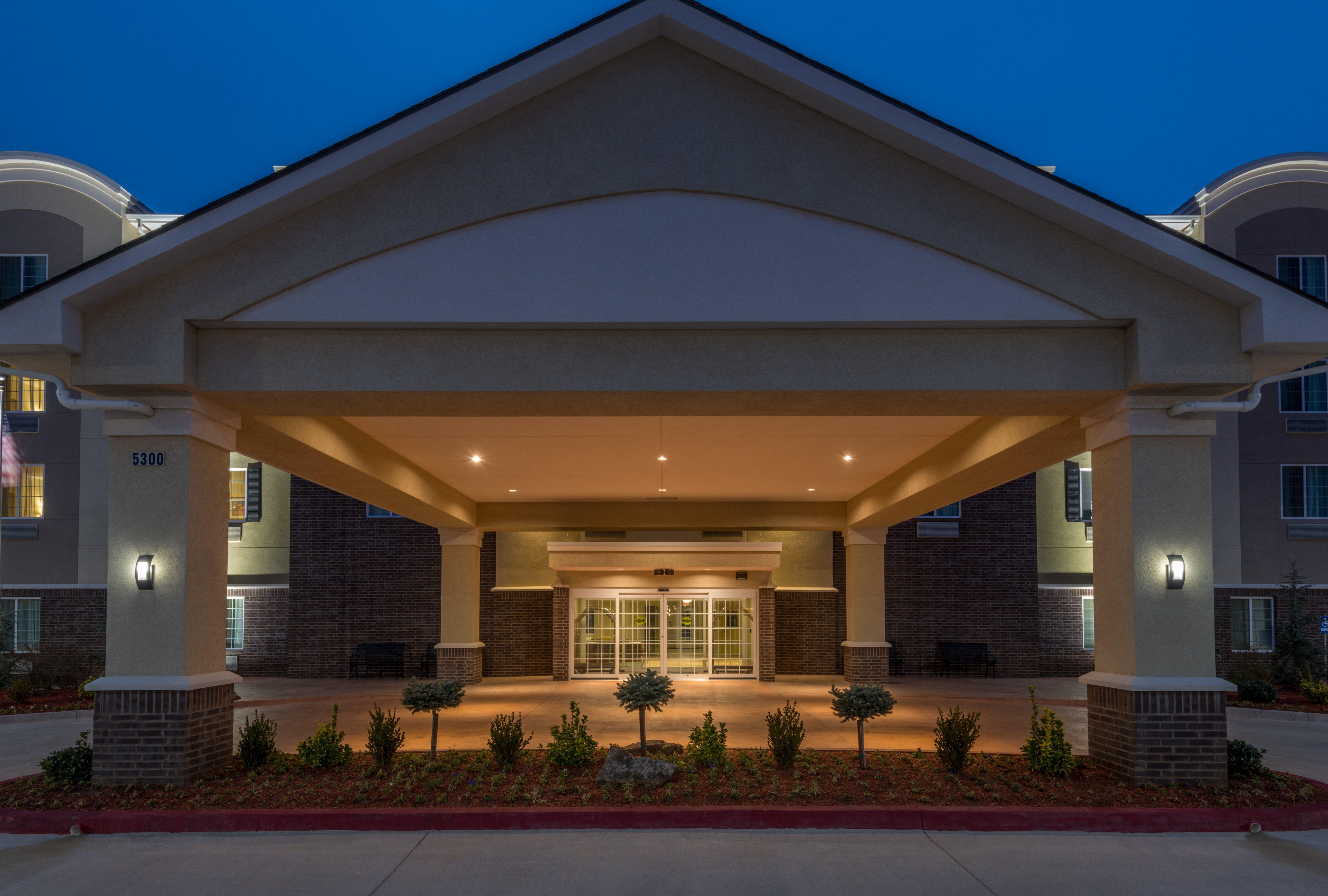Candlewood Suites Del City By Ihg Exterior foto
